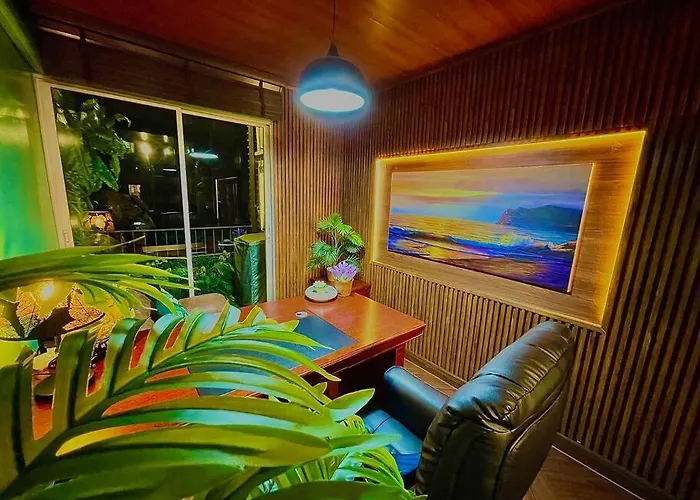 Private Luxury Flat At Sukhumvit Rd Subway