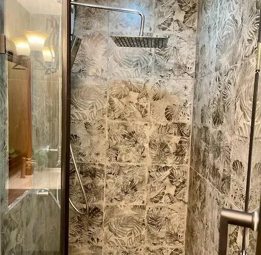 Private Luxury Flat At Sukhumvit Rd Subway *