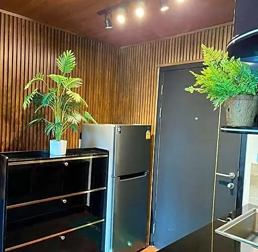Private Luxury Flat At Sukhumvit Rd Subway Appartement